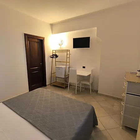 Residenza Borgo Francescano شقة فندقية 3*